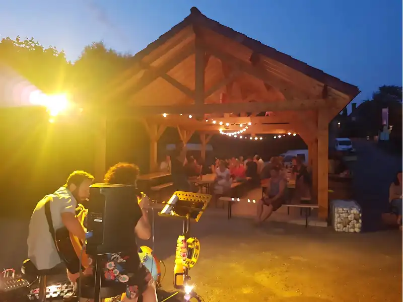 Acogida de autocaravanas en el Lot - Camping La Plage en Meyronne en el Lot y el Valle de Dordoña - Camping a orillas del río en Occitania 5