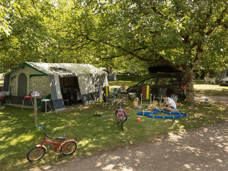Camping La Plage in Meyronne im Lot und Dordogne-Tal - Camping am Flussufer in Okzitanien (2)