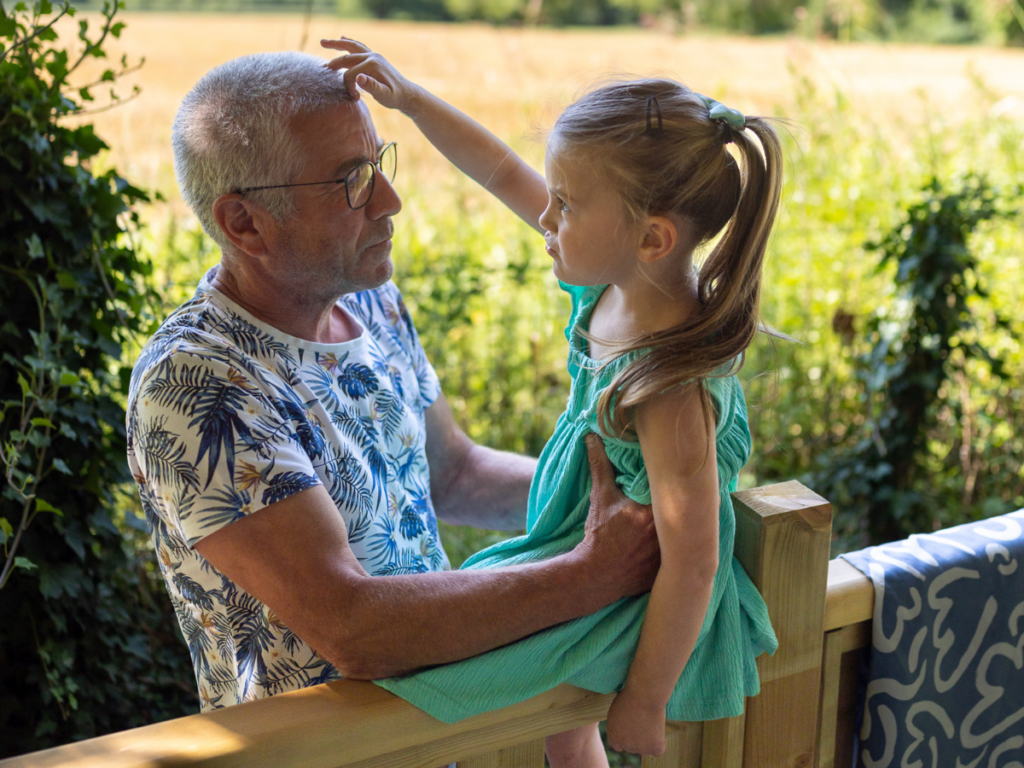 Camping La Plage in Meyronne in de Lot en de Dordogne-vallei - Camping aan de rivier in Occitanië - Bungalowtent - 2